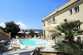 Piccolo 3* Diano Marina