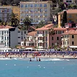Piccolo Hotel