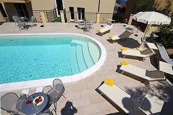 匹克罗酒店 酒店 3*