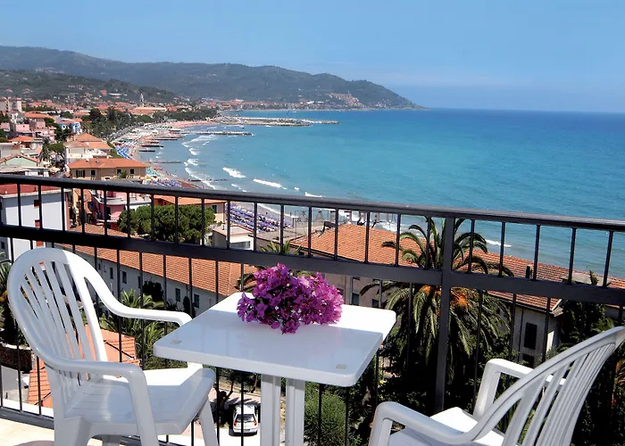 Hotell Piccolo Diano Marina