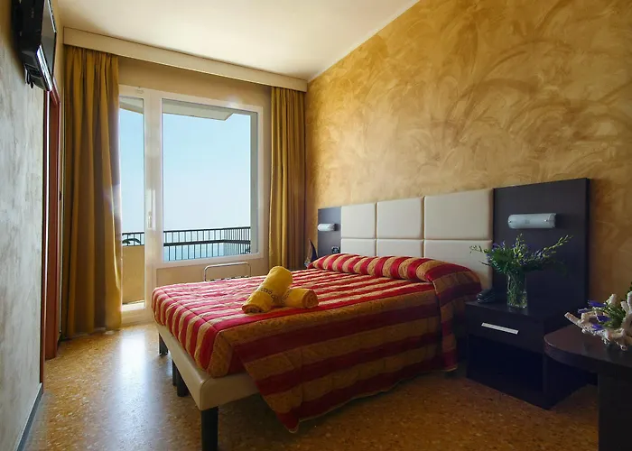 Hotell Piccolo Diano Marina